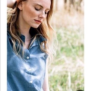 Tradlands Sleeveless Linen Button down Chambray